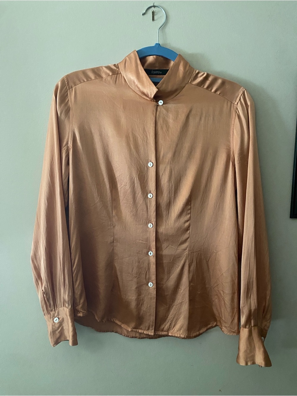 Ishyu women's silk long-sleeve shirt with a stand (mandarin) collar